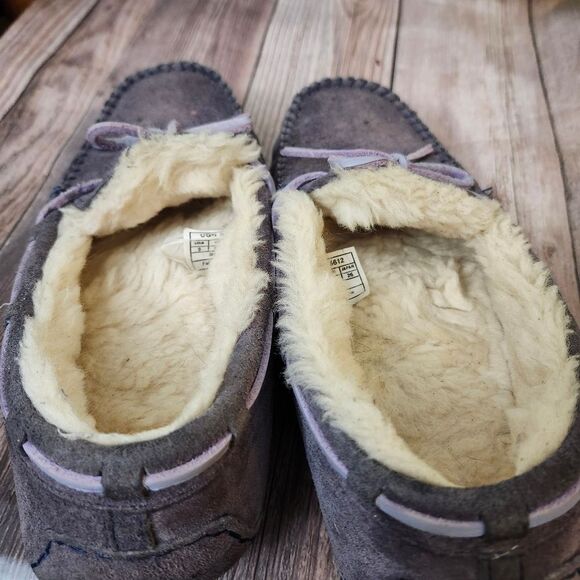 UGG Dakota Cozy Gray  Plush‎ Moccasin Slippers Sz 9 - Picture 7 of 11